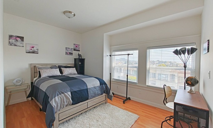 Daly City Apartamento | 9 - Peaceful & Spacious 4B2B Upper Unit near FW