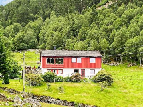 Vinnes Casa | 9 person holiday home in Reksteren