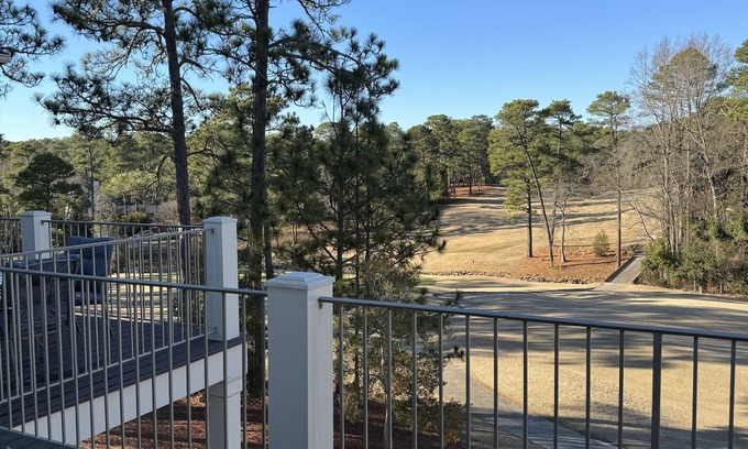 Pinehurst Condominio | 9 Pinehurst Golf-Front Condo!