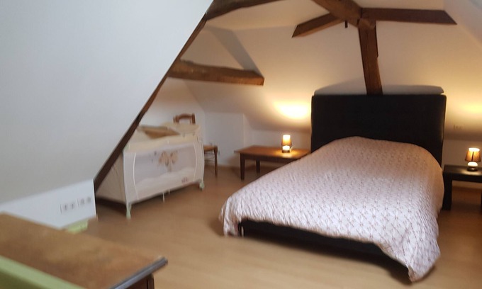 Beaulieu-sur-Loire Casa | townhouse garage free wifi