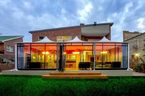 Colchester Casa | 90 on Wellington