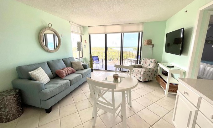 Fort Myers Beach Apartamento | #908 Lovers Key Beach Club Gulf View