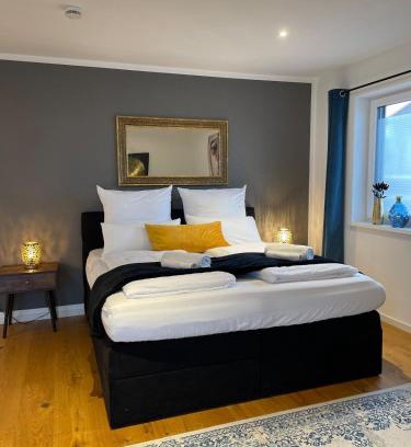 Rosenheim Apartamento | 90m2 Loft I Kaffee I Terrasse I E-Parkplatz I 65' Smart TV