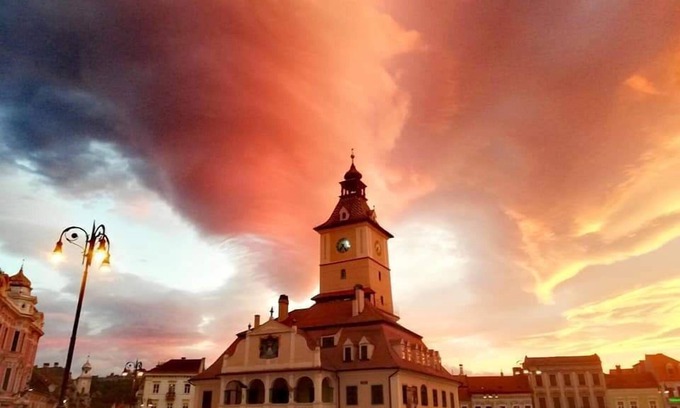 Brasov Old Town Apartamento | 92 Residence