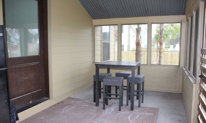 Port Mansfield Casa | 922 Mansfield - Beautiful & Spacious!