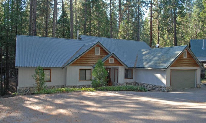 North Wawona Casa | 93 Doyles Mountain