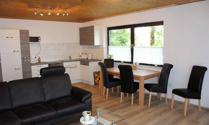 Immerath Apartamento | 95 m² Apartamento ∙ 2 habitaciones ∙ 5 huéspedes