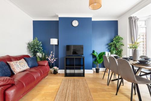 Dollis Hill Casa | 9RA - 4BD House - Wembley Views