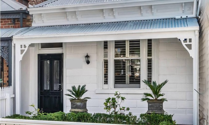 Albert Park Apartamento | A+Albert Park. Bespoke Brilliance. 4Bed 2Bath.
