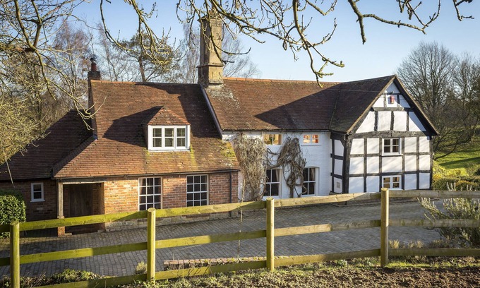 Ashton Under Hill Casa | Una hermosa propiedad de época catalogada de grado II, ubicada debajo de Bredon Hill.