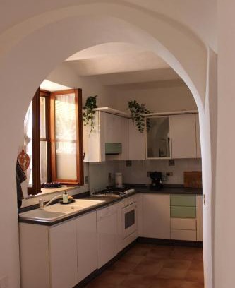 Imperia Apartamento | A BeautifuL Terrace on Paradise Imperia - by HOST4U
