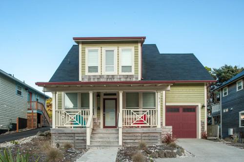 Nelscott Casa | A Bit of R n R
