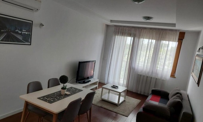 Novi Beograd Apartamento | A Blok A9