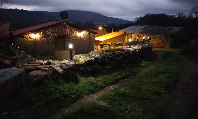 San Xoán de Río Casa | A Brava casa de uso turistico