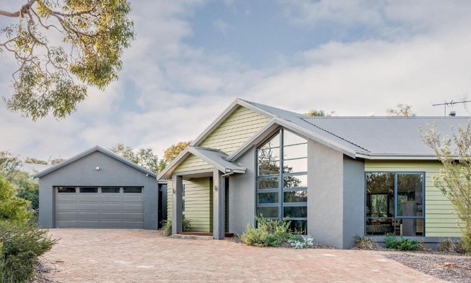 Dunsborough Casa | A Bush Utopia