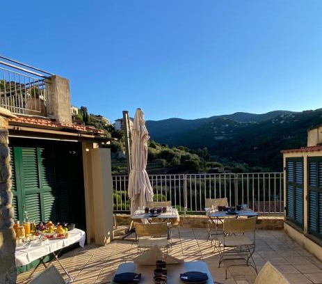 Vallebona Cama Y Desayuno | A Ca Du Barba Ge