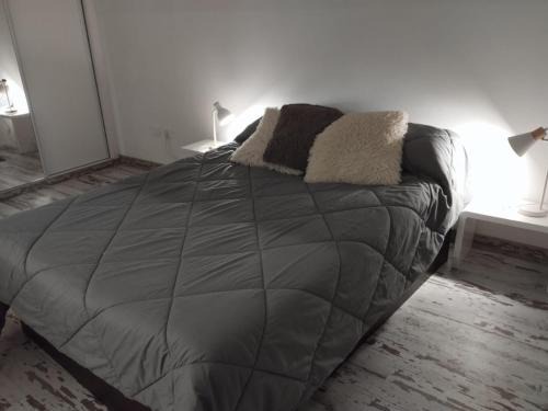 Santiago de Vigo Apartamento | A Cabana ARENAL VIGO