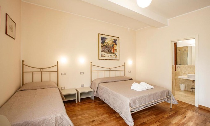 Centro Storico Casa | A CASA DI LEO