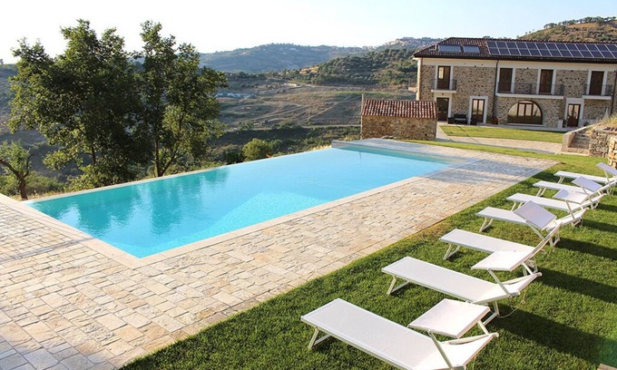 Torchiara Villa | CASA DE CAMPO DE LUJO EN LA COSTA DE CILENTO, 18 PERSONAS, WIFI, PISCINA, JARDIN