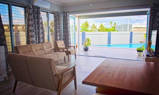Nadi Casa | A charming 3 bdrm house with pool, AC and free parking near essential amenities