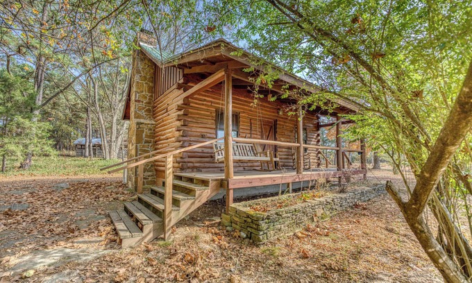 Saint Joe Cabina | A charming family cabin nestled in the heart of Saint Joe.