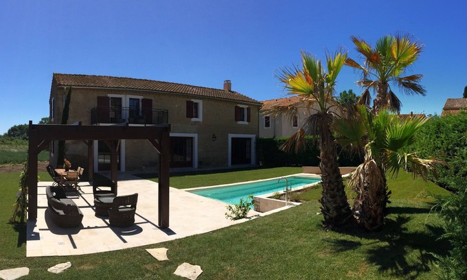 Nissan-lez-Enserune Casa | Excepcional casa unifamiliar, piscina, en una finca vinícola histórica
