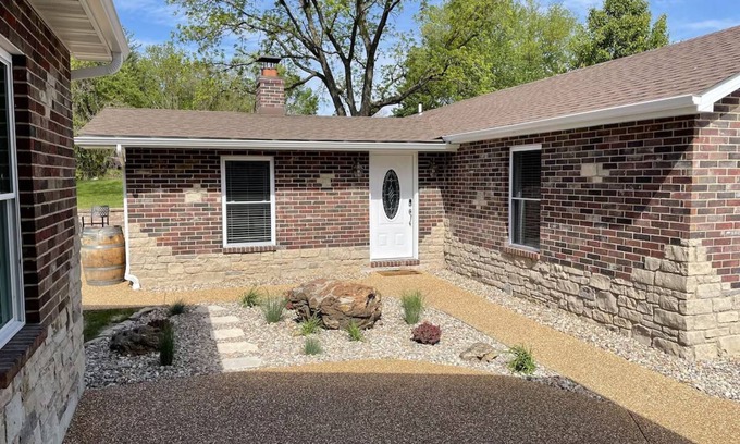 Hermann Casa | A Charming Home newly remodeled and furnished