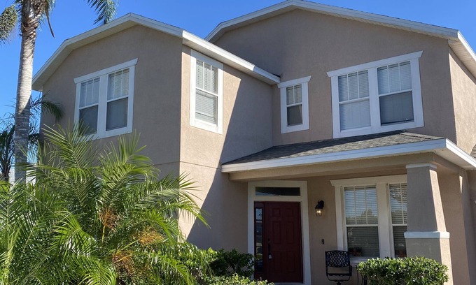 Kissimmee Casa | A Comfortable home away from home. In kissimmee close to Disney World