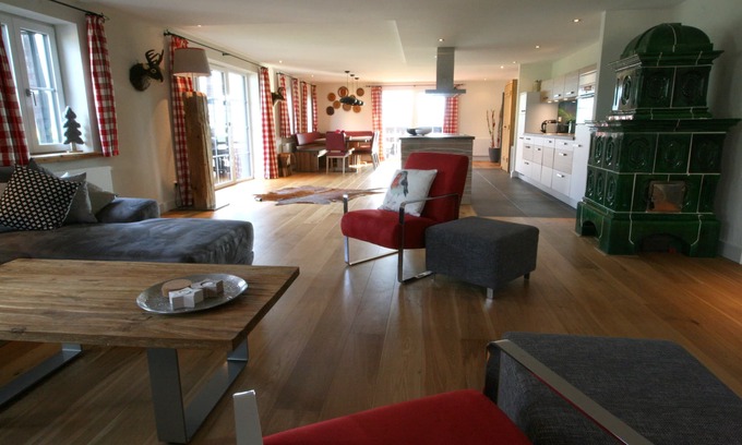 Niedernsill Apartamento | Un apartamento confortable, soleado y espacioso (300m²) para 8 - 14 personas