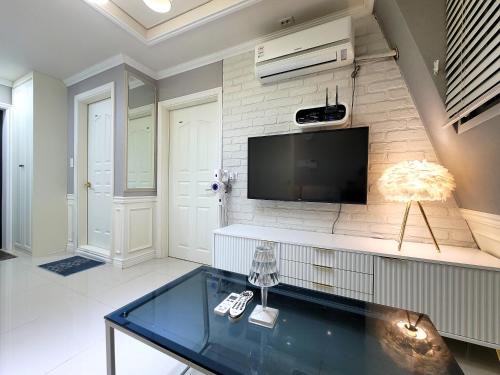 Nonhyeon-dong Apartamento | a comfortable two-room house in the city center