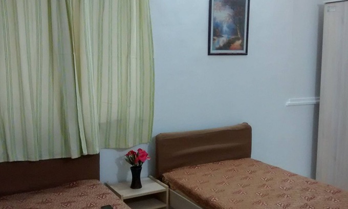 Vadodara Casa | Un cómodo y encantador bungalow independiente con aire acondicionado