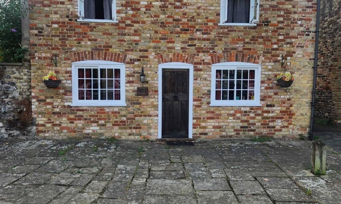 Sandwich Casa | A cosy, family-friendly home, in the heart of Sandwich, UK