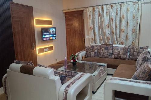 Bathinda Apartamento | a cozy and luxury villa 2BHK