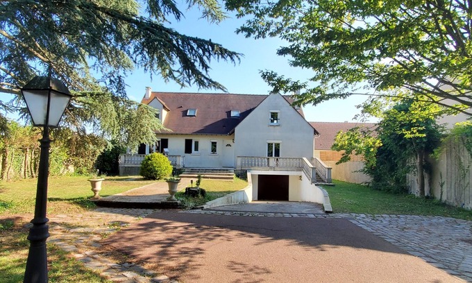 Le Mesnil-Saint-Denis Apartamento | Acogedor apartamento en el Alto Valle de Chevreuse