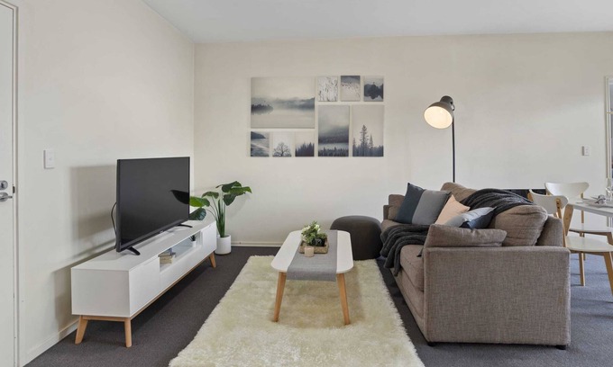 Kensington Apartamento | A Cozy & Comfy 2BR Apt Near Flemington Races
