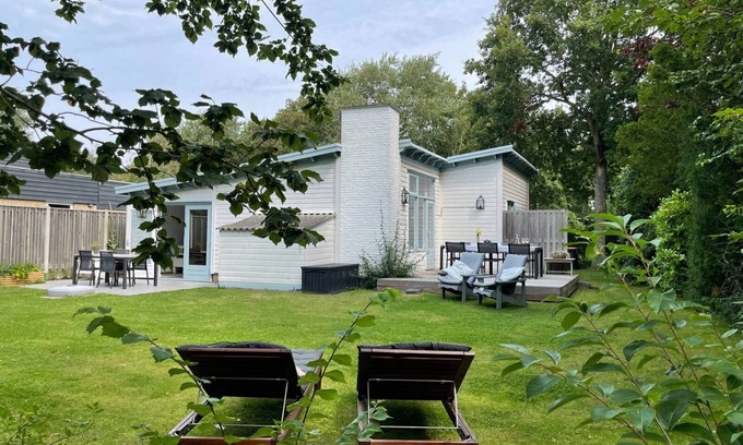 Nieuw-Haamstede Casa | A cozy, detached house in a beautiful area near the beach and the lighthouse