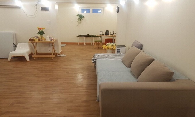 Sillim-dong Apartamento | A cozy fully furnished studio whole rent apartment near SNU