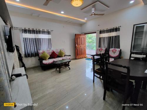 Hyderabad Apartamento | A Cozy home away from home!