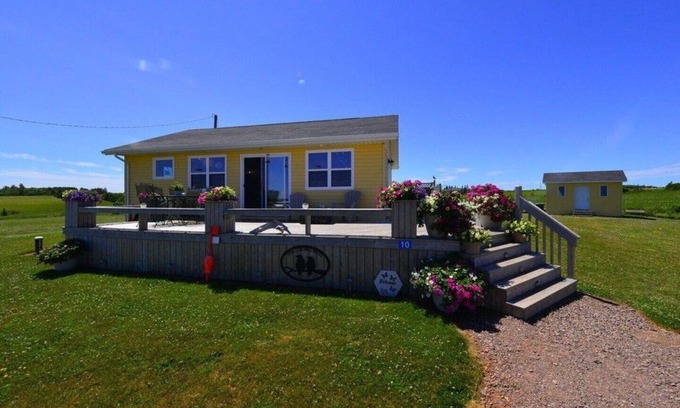 Sea View Casa | "A Sandy Dream" Una acogedora casa de campo a pocos pasos de una fantástica playa en Seaview, PEI.