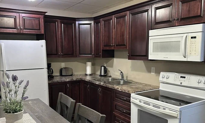 Corner Brook Casa | A cozy two bedroom with everything for your comfort