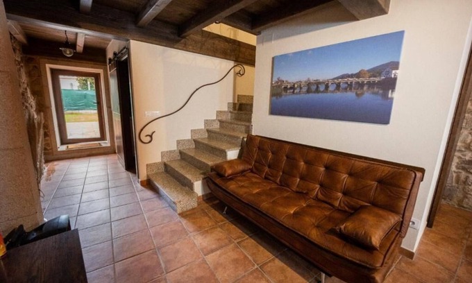 Padron Casa | A de Pepita, Turismo Rural en Padrón by URent