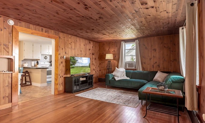 Lairdsville Casa | A family friendly stay in the safe town of Hughesville