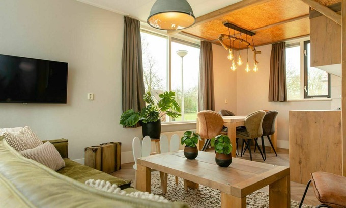 Zuna Cabina | A fine children's bungalow with outdoor sauna and bubble tub!