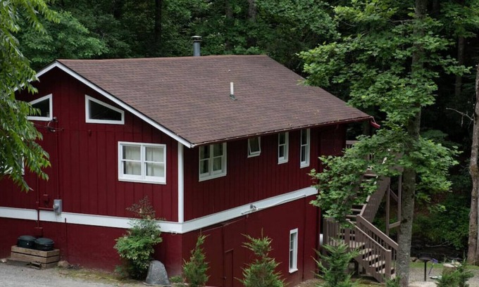 Bryson City Chalet De Esquí | A-Frame Chalet on the Creek