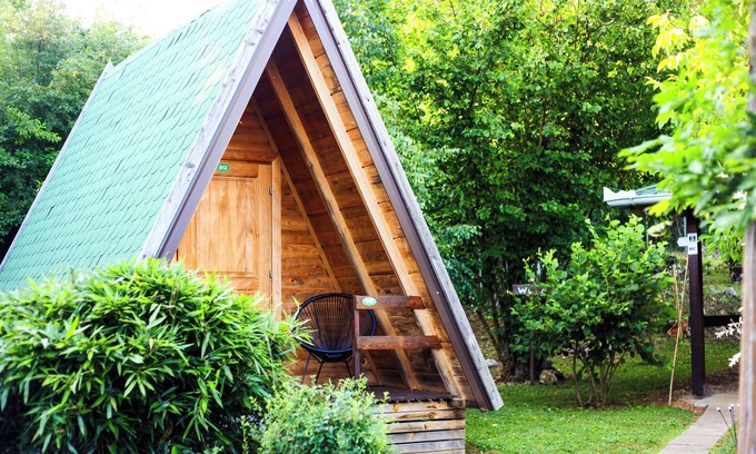 Seliste Casa | A-Frame Glamping Lana Haus,-with shared bathrooms, Plitvice lakes