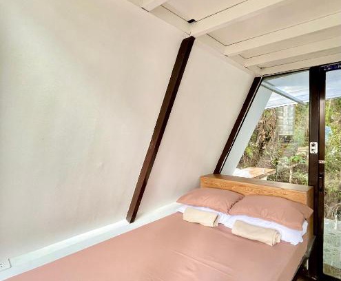 Real Otro | A-frame Villa at Tierra Verde, “Little Baguio” Real, Quezon