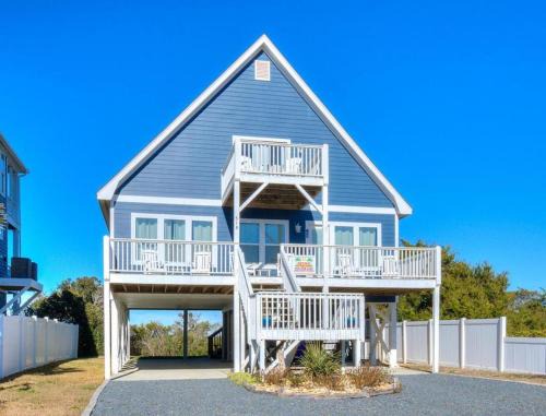 Caswell Beach Casa | A-Frameable Moment