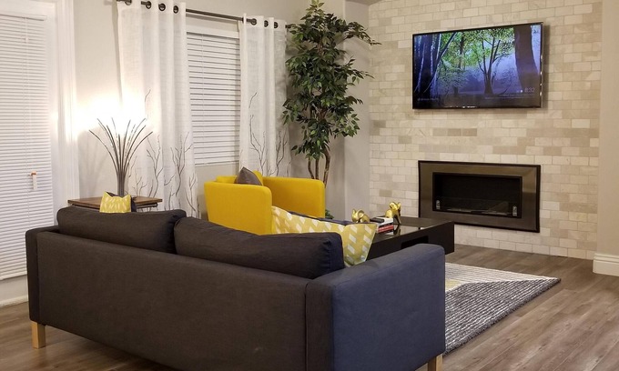 North Las Vegas Casa | A - Completamente remodelado y decorado profesionalmente