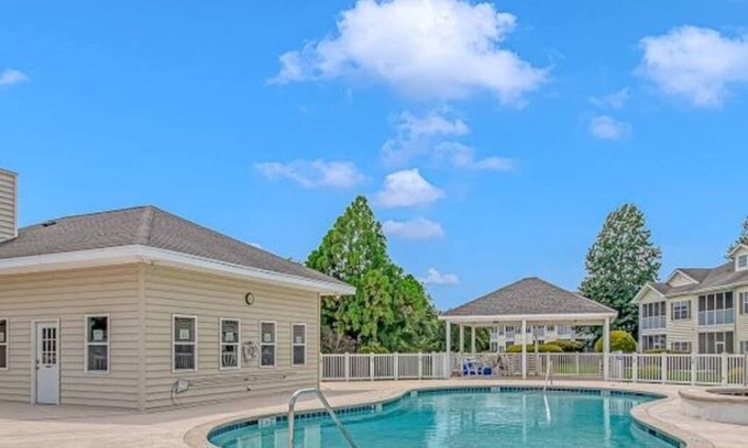 Red Hill Casa | A Golfer's Paradise - Legends Golf - Myrtle Beach - Pool