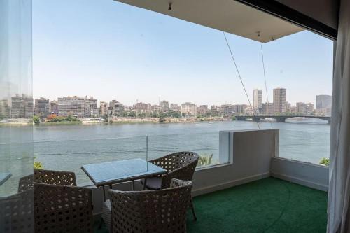 Al Manial Apartamento | A Great Nile View Apartment - 3